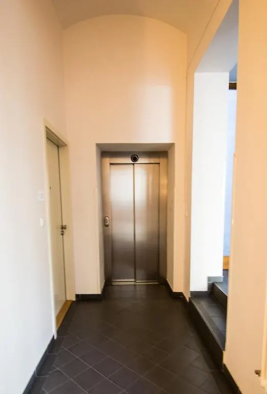National Museum Apartment By Ruterra Praga