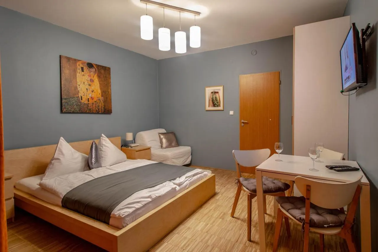 National Museum Apartment By Ruterra Praga